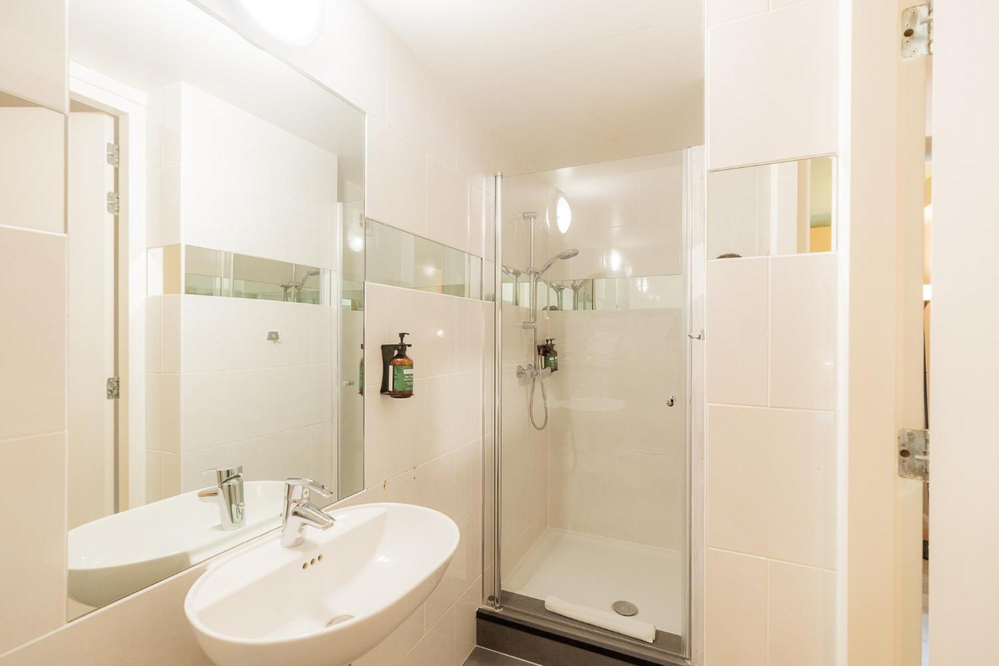 Floats By H2otel 3* Rotterdam