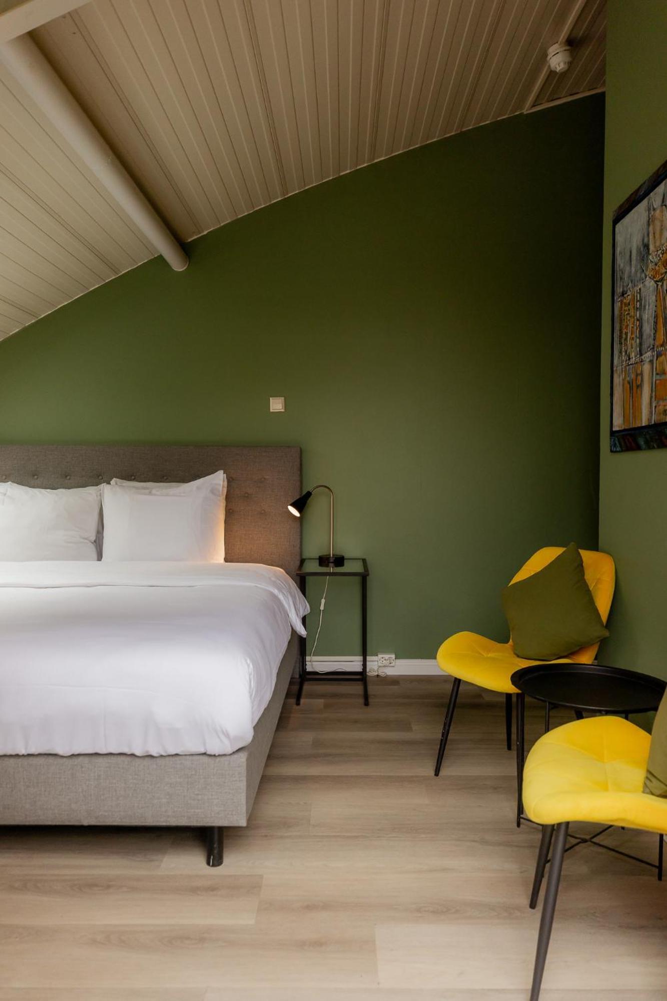 Hotel Floats By H2otel Rotterdam