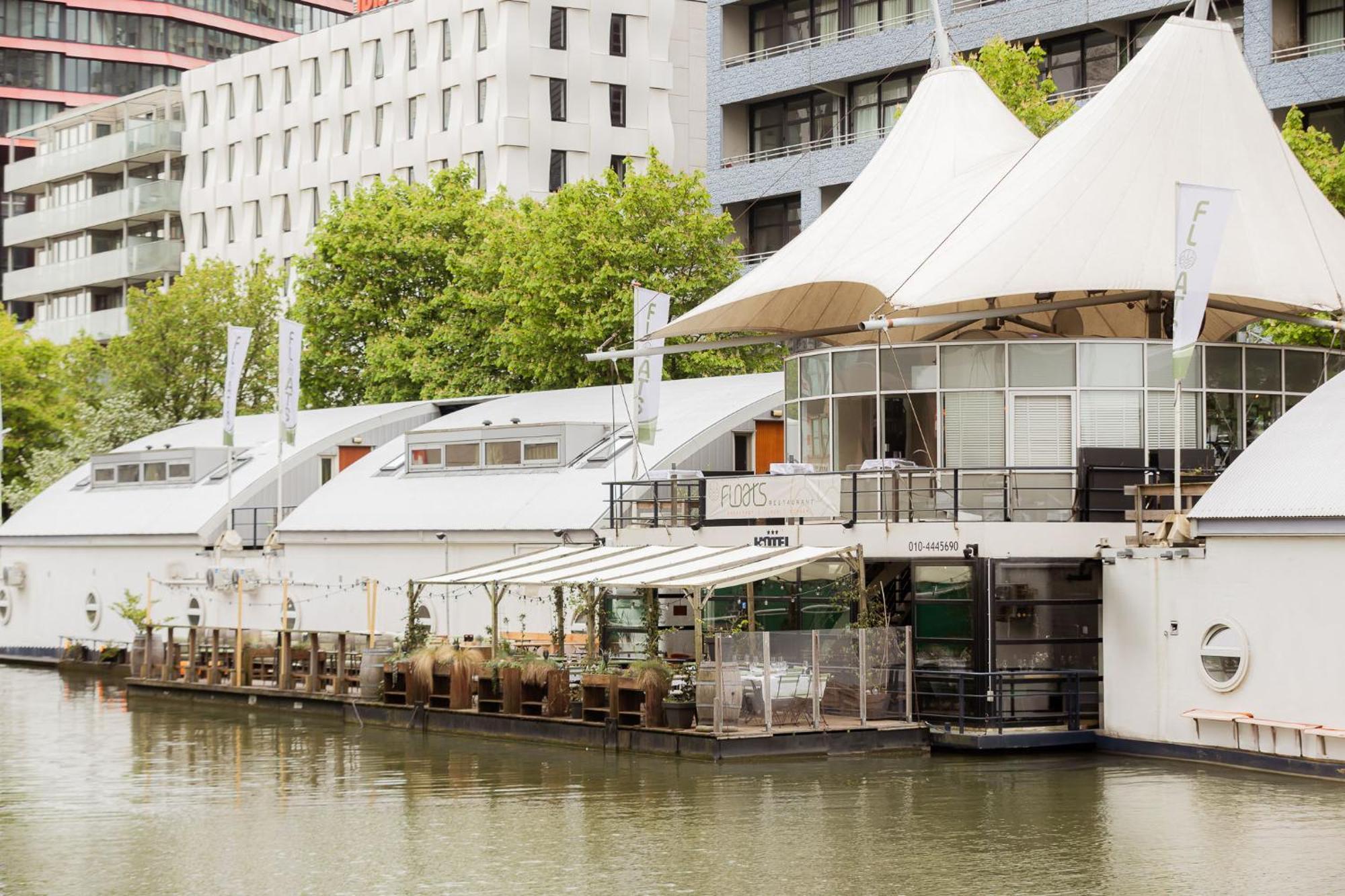 Hotel Floats By H2otel 3*